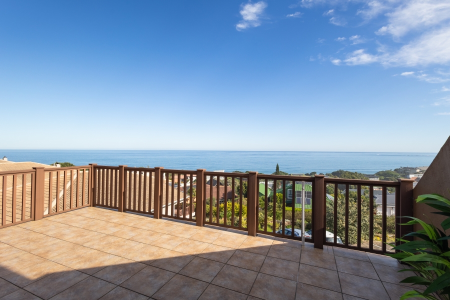 To Let 3 Bedroom Property for Rent in Brenton On Sea Western Cape
